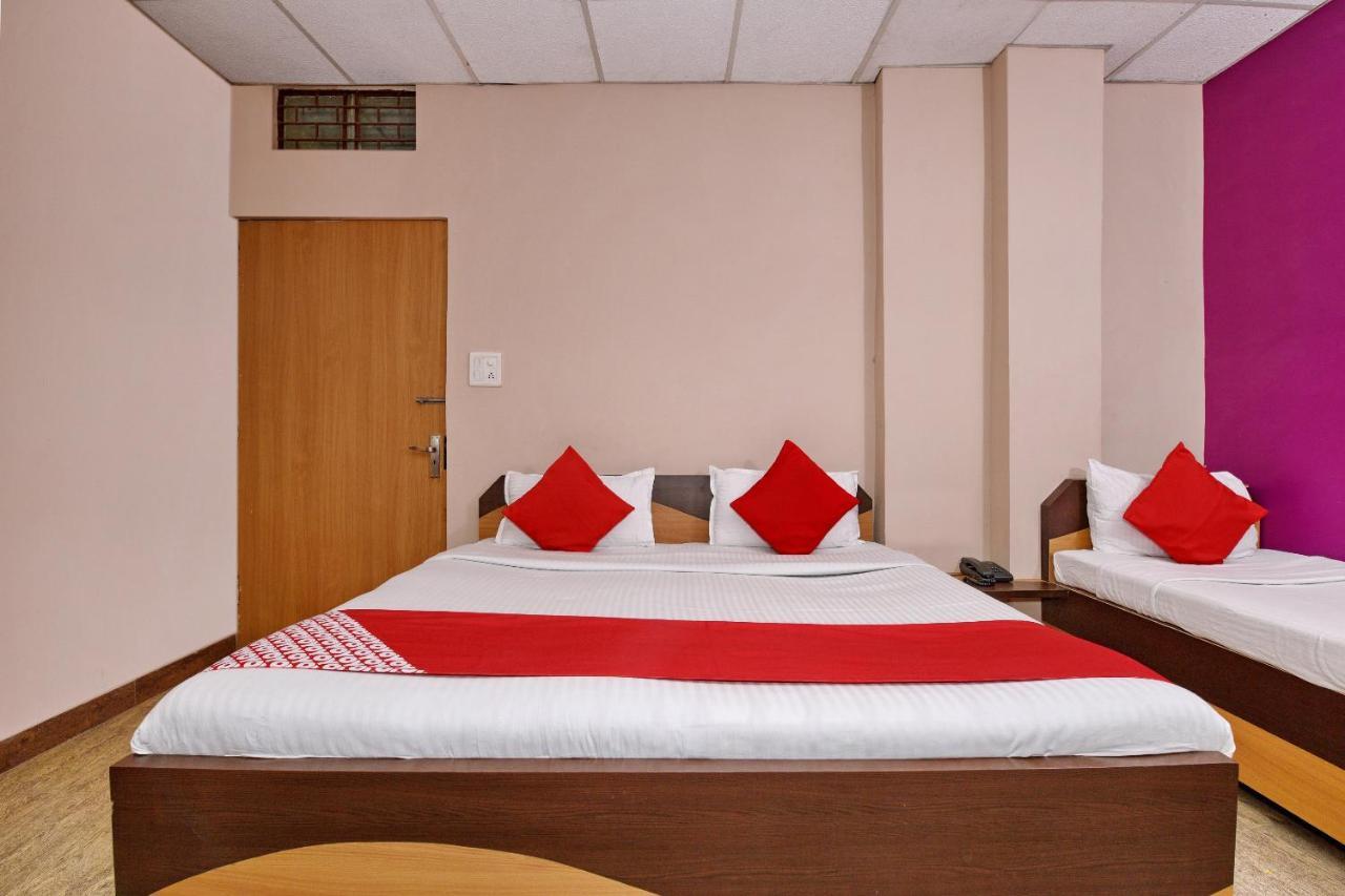 Oyo 3519 Hotel Garden Inn Varanasi Exterior foto